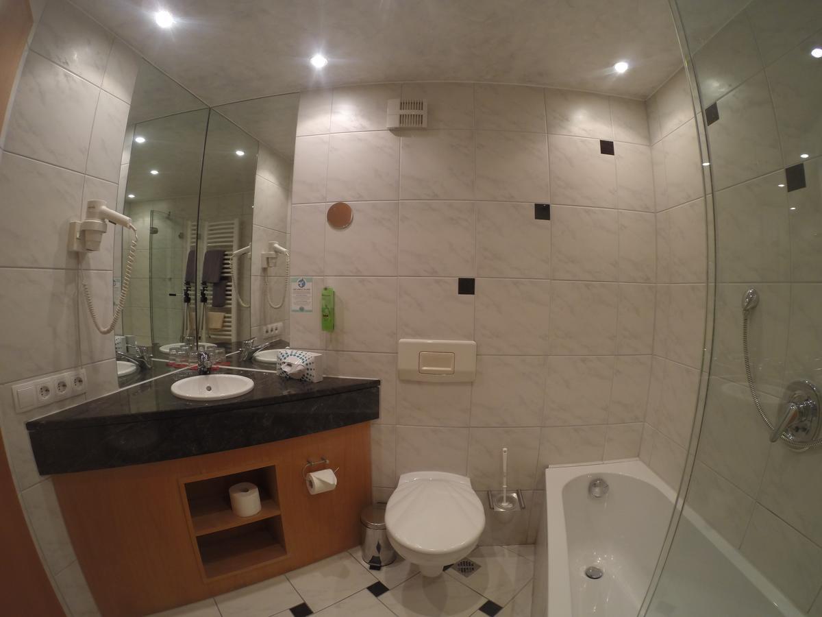 Hotel Zum Wasserfall Garni 3*