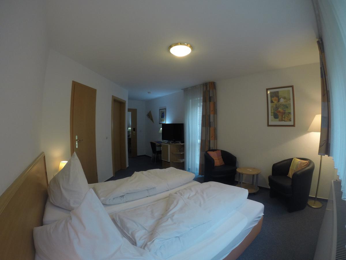 Hotel Zum Wasserfall Garni 3*